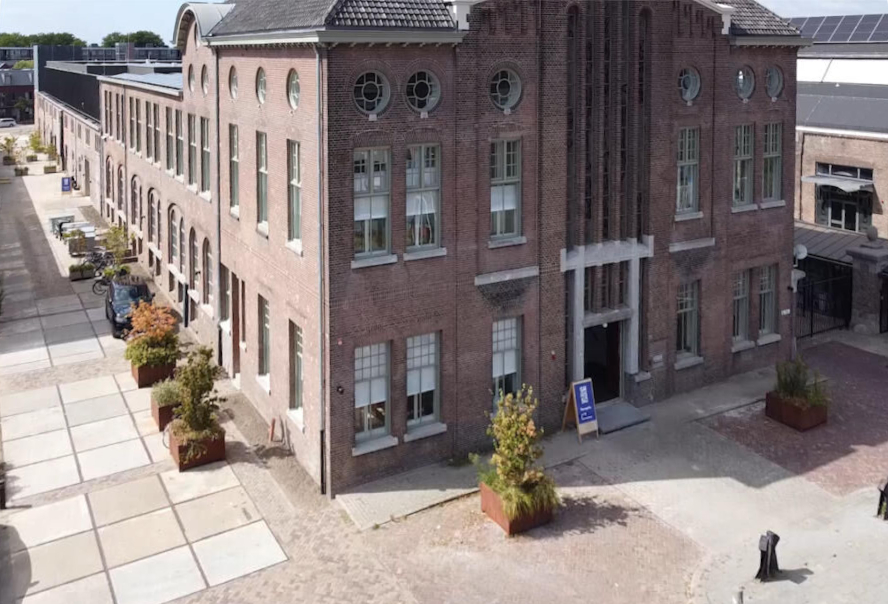 Grasso gebouw — Parallelweg 27 's-Hertogenbosch
